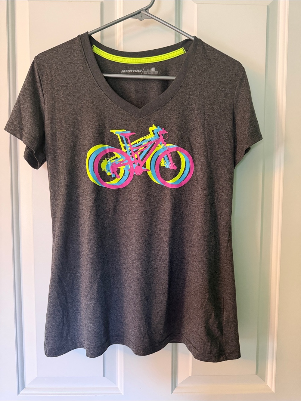 Ladies Nishiki MTB tee size M